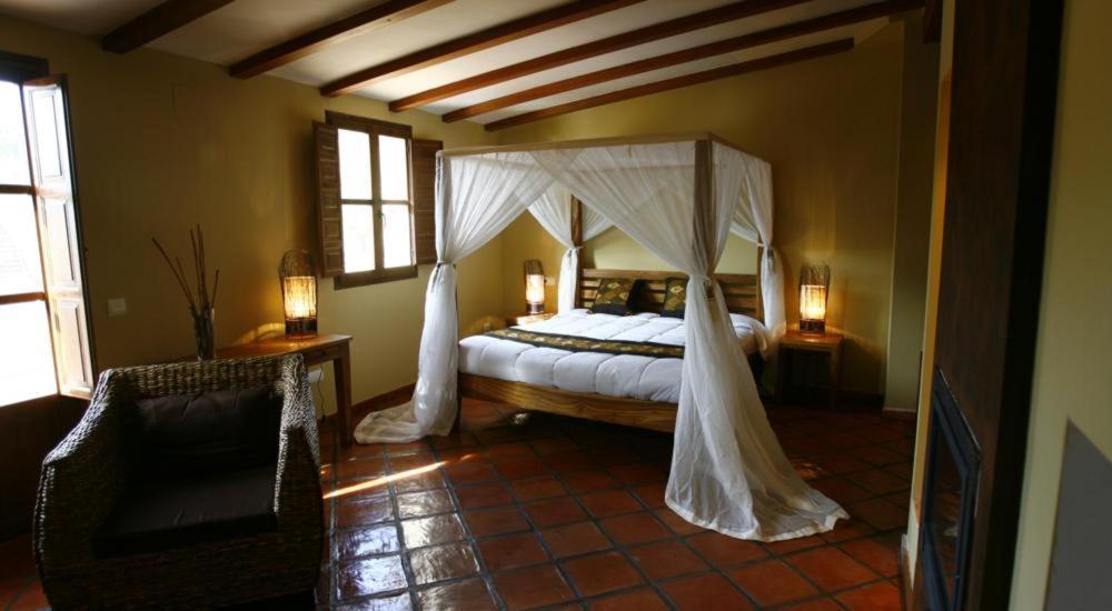 Masia Durba Hotel Castellnovo Екстериор снимка