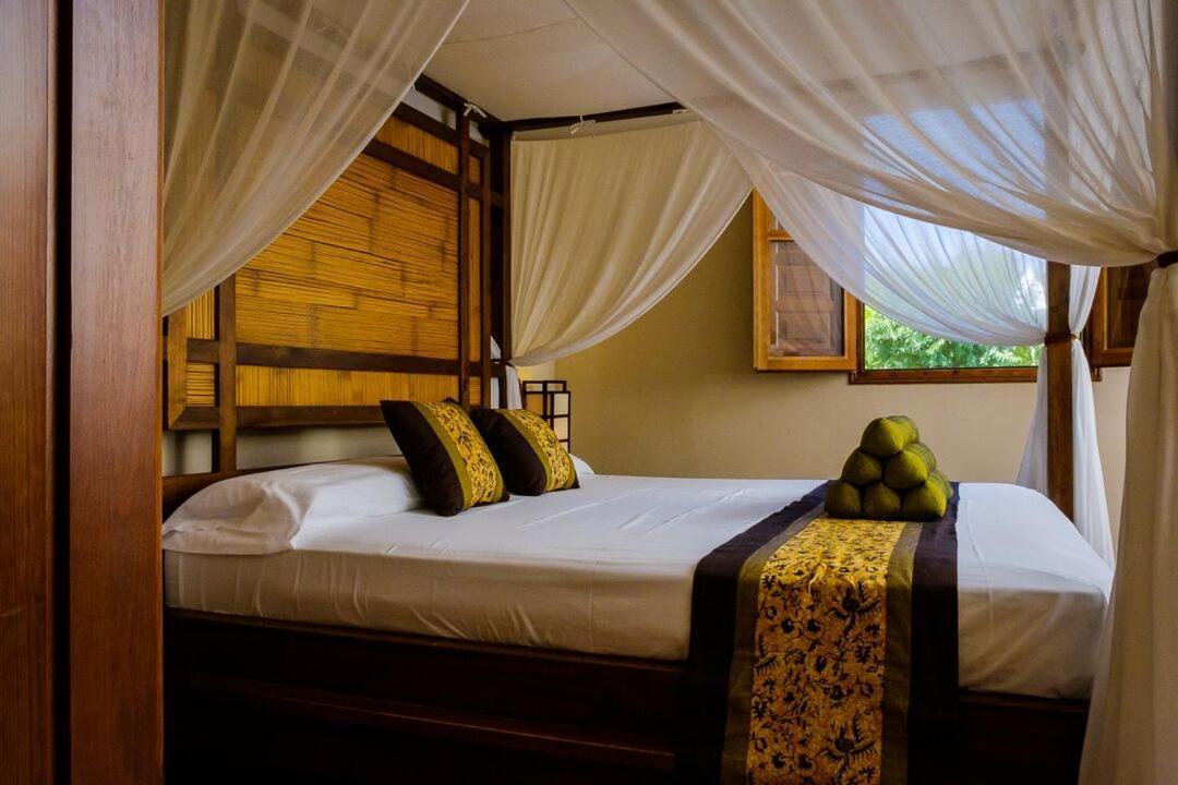 Masia Durba Hotel Castellnovo Екстериор снимка