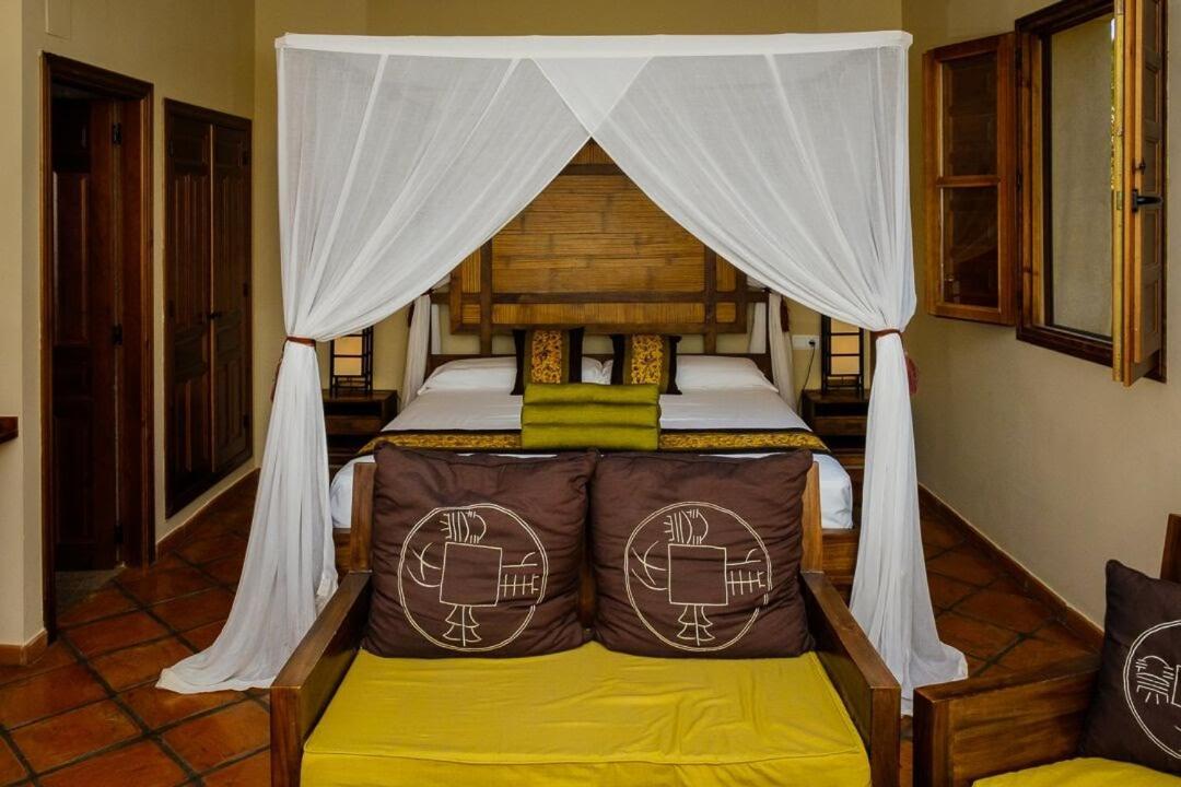 Masia Durba Hotel Castellnovo Екстериор снимка